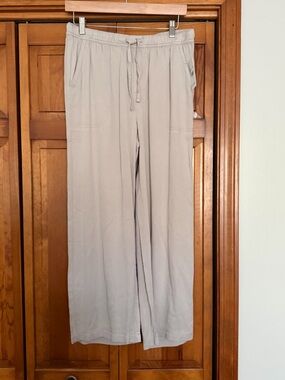 NWT - Splendid - Light Gray Wide Leg Drawstring Pants